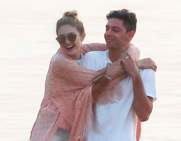 Gigi Hadid from The Big Picture: Today's Hot Photos | E! News